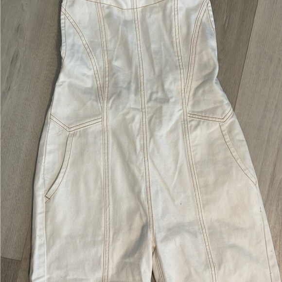 Jumpsuit - Picture 3 of 5